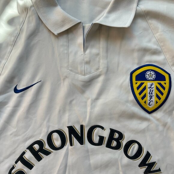 VINTAGE 2002 LEEDS UNITED NIKE LONG SLEEVE KIT SIZE XL - Picture 3 of 5